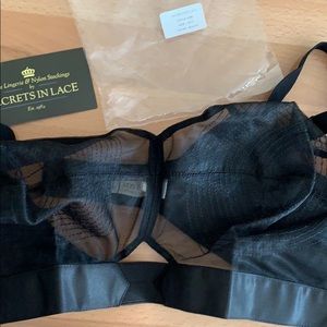 Secret s in Lace Bra